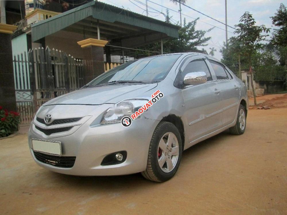 Cần bán xe Toyota Vios 1.5 E 2009, màu bạc-1