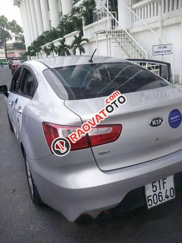 Bán Kia Rio đời 2015, màu bạc, nhập khẩu-2