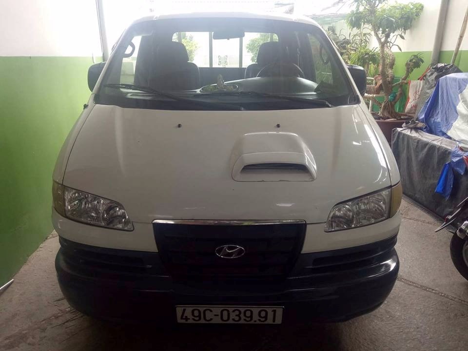 Bán Hyundai Libero đời 2004, màu trắng, nhập khẩu, 200 triệu-2