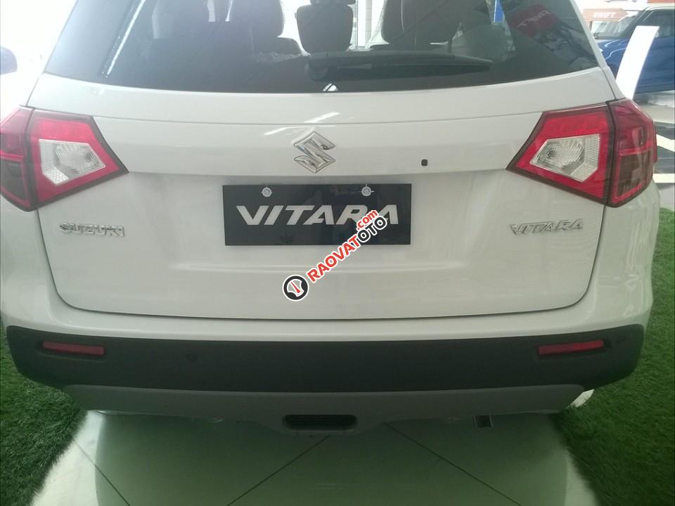 Suzuki Vitara 2017 - Trắng ngọc trai - xe có sẵn - CTKM giảm 50 triệu - Hỗ trợ ngân hàng 80% - liên hệ 0906612900-6