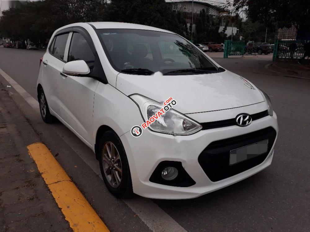 Cần bán Hyundai Grand i10 1.0 MT 2015, màu trắng, nhập khẩu còn mới, giá chỉ 312 triệu-1