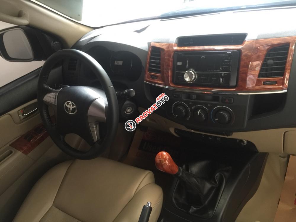Fortuner máy dầu 2015, màu xám, giá thương lượng tốt-2