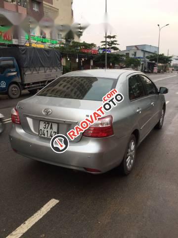 Bán Toyota Vios năm 2012, màu bạc xe gia đình  -5