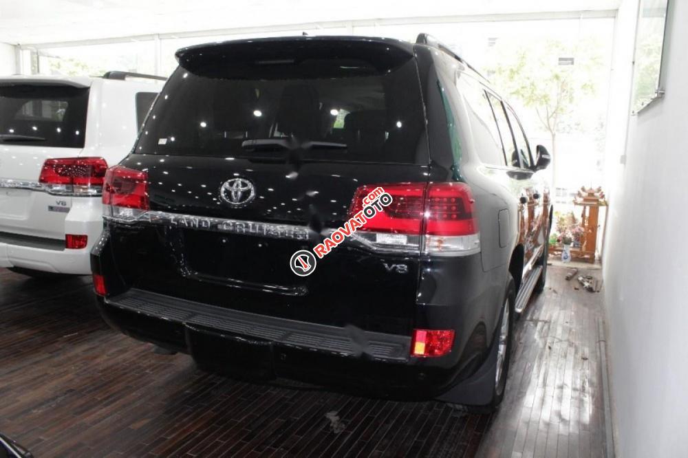 Bán Toyota Land Cruiser 5.7 V8 2016, màu đen, xe nhập-3