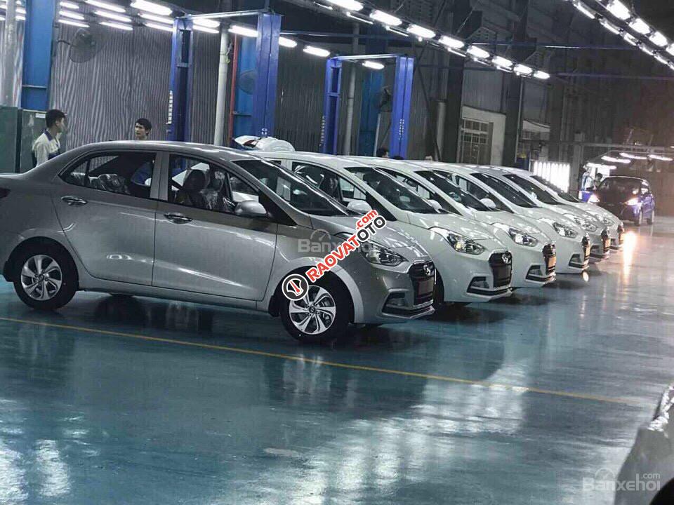 Cần bán Hyundai Grand i10 năm 2018 CKD, màu trắng, giá cực sốc-3