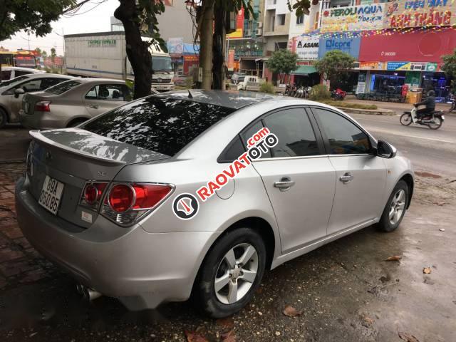 Bán xe Daewoo Lacetti đời 2010, màu bạc số sàn-2