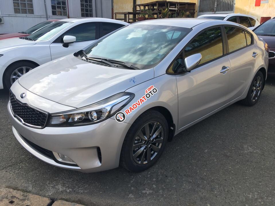 Kia Cerato 1.6, số sàn (MT) chính hãng mới 100%, đủ màu tại Kia Gò Vấp - LH: 0932 009 722-1