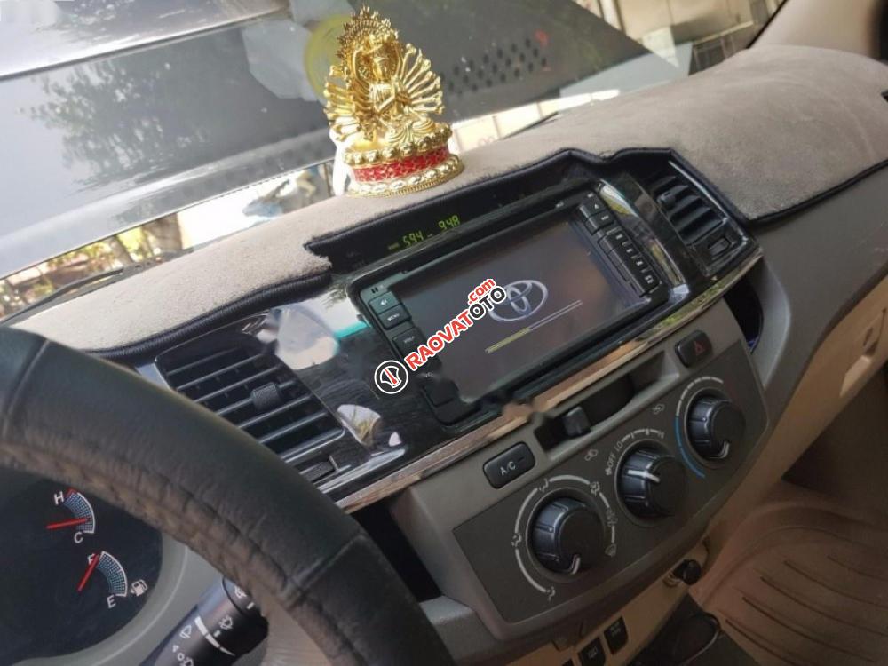 Cần bán gấp Toyota Fortuner 2.5G đời 2013, màu xám, xe gia đình giá cạnh tranh-2