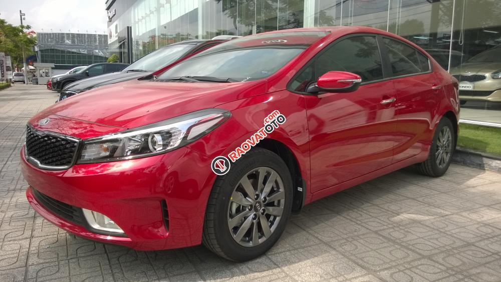 Kia Cerato 2.0 AT 2017, số tự động, màu đỏ, ghế lái tự lùi khi mở cửa-4