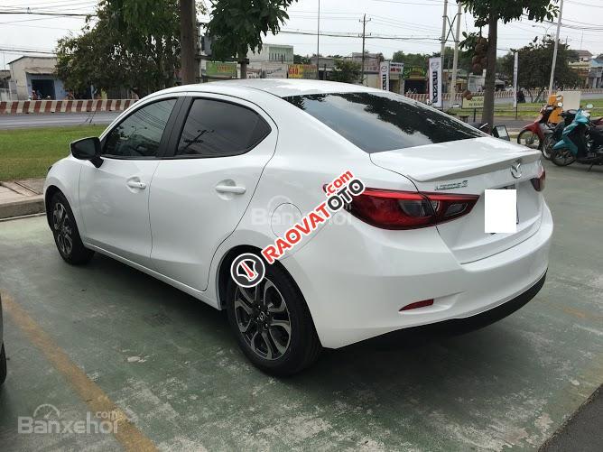 Mazda 2 1.5AT SD giá hấp dẫn nhất thị trường. Liên hệ ngay để được tư vấn và nhận những ưu đãi có giá trị nhất-5