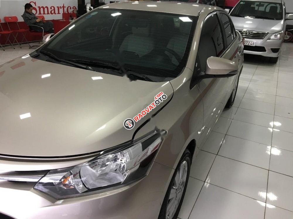 Bán Toyota Vios đời 2016, màu vàng-3