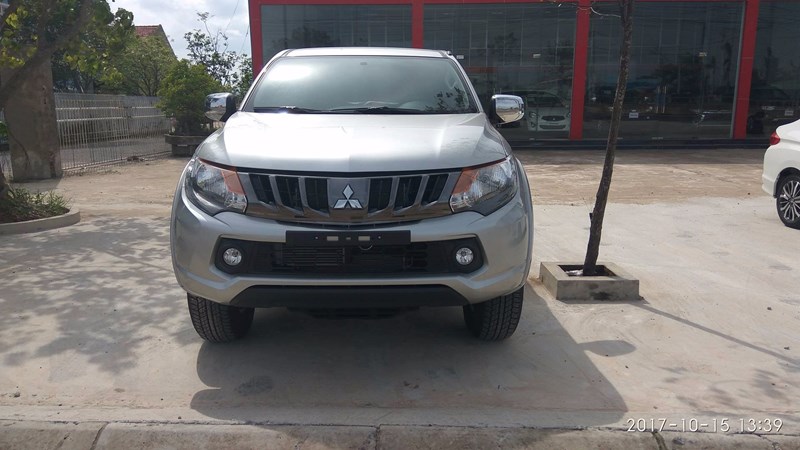 Bán xe Mitsubishi Triton đời 2017, nhập khẩu chính hãng-3