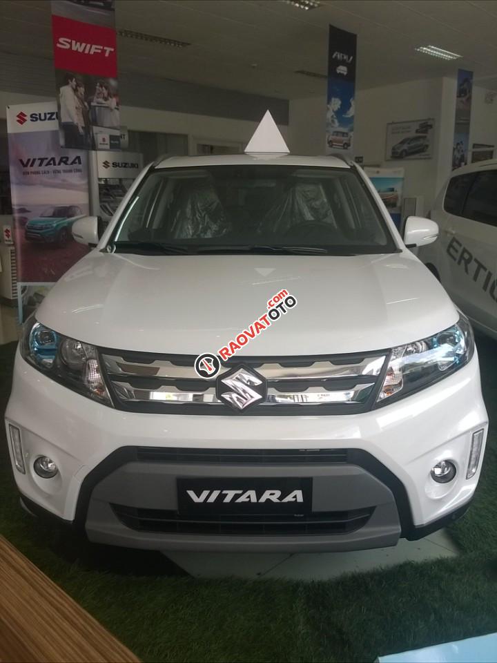 Suzuki Vitara 2017 - Trắng ngọc trai - xe có sẵn - CTKM giảm 50 triệu - Hỗ trợ ngân hàng 80% - liên hệ 0906612900-1