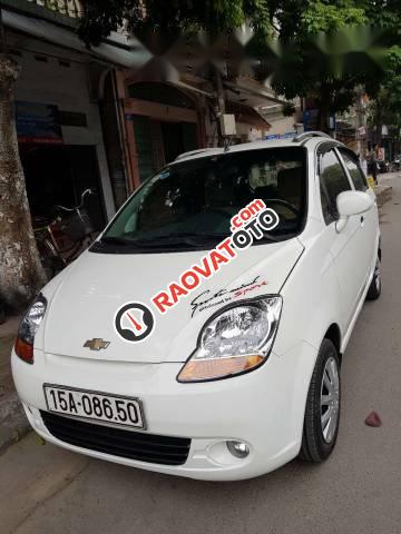 Bán Chevrolet Spark đời 2010, màu trắng số tự động-0