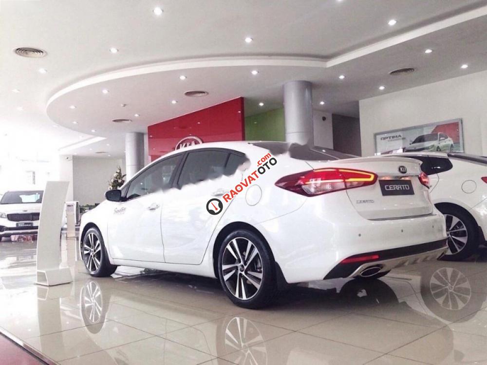 Bán Kia Cerato Signature 1.6 AT đời 2017, màu trắng giá cạnh tranh-5