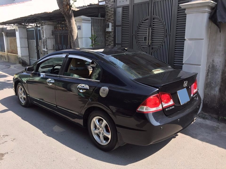 Cần bán lại xe Honda Civic đời 2011, màu đen, xe nhập, số tự động-9