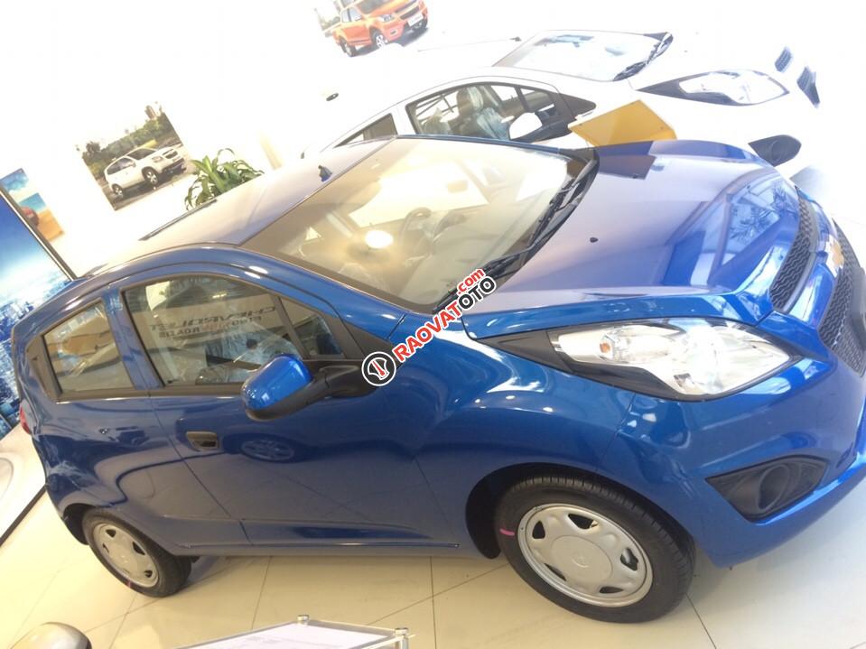 Chevrolet Spark LS 1.2L màu xanh dương, ưu đãi giá tốt, giao xe tận nơi - LH: 0945.307.489 Huyền-0