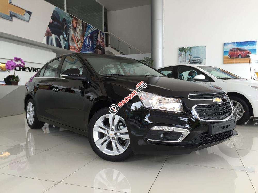 Chevrolet Cruze LT 1.6L màu đen, bảo hành 3 năm, giao xe tận nơi - LH: 0945.307.489-0