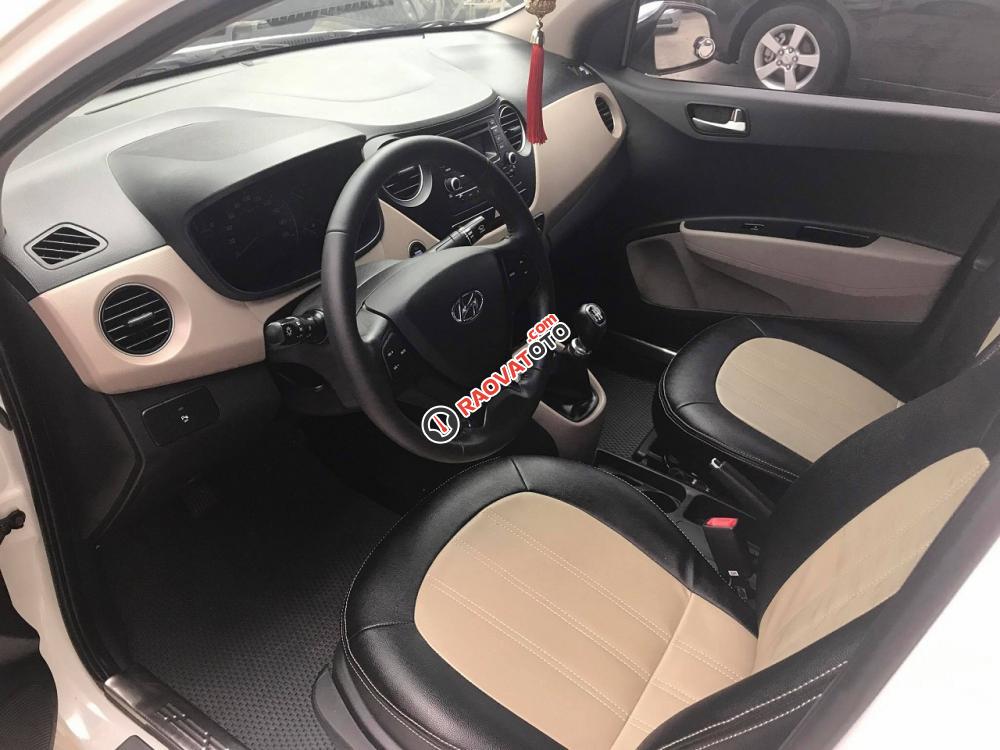 Cần bán em Hyundai Grand i10 1.2MT 2016 Sedan, bản đủ màu trắng cực đẹp-4