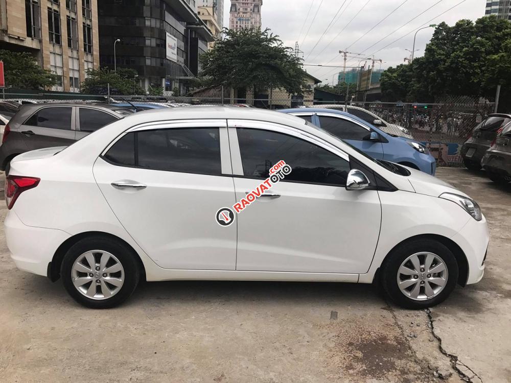 Cần bán em Hyundai Grand i10 1.2MT 2016 Sedan, bản đủ màu trắng cực đẹp-8