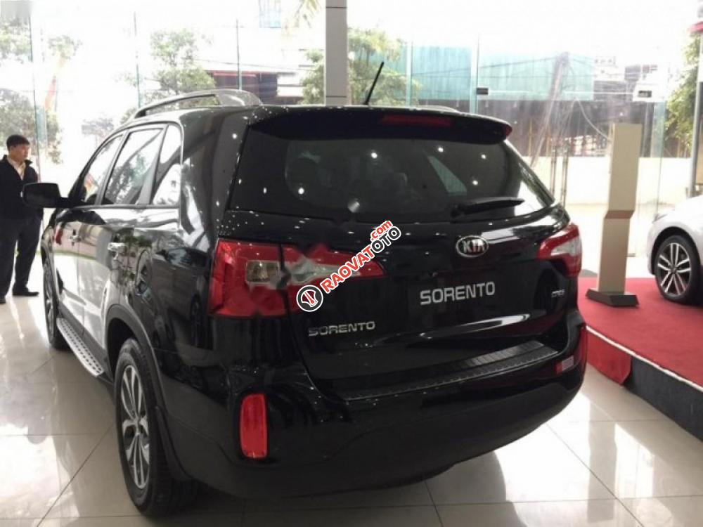 Cần bán Kia Sorento DATH đời 2017, màu đen-2