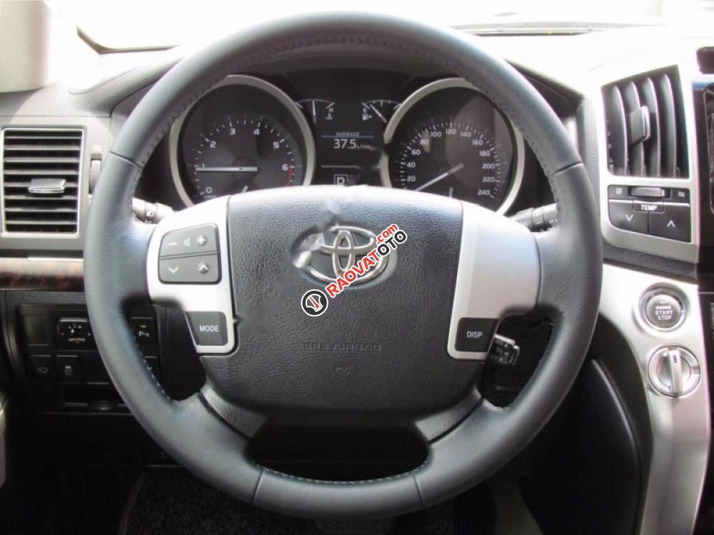 Bán xe Toyota Land Cruiser VX 4.6 V8 2015, màu đen, nhập khẩu  -8