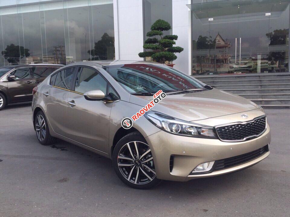 Kia Cerato phiên bản số tự động (AT) 1.6 và 2.0 đủ màu tại Kia Gò Vấp - LH: 0932 009 722-7