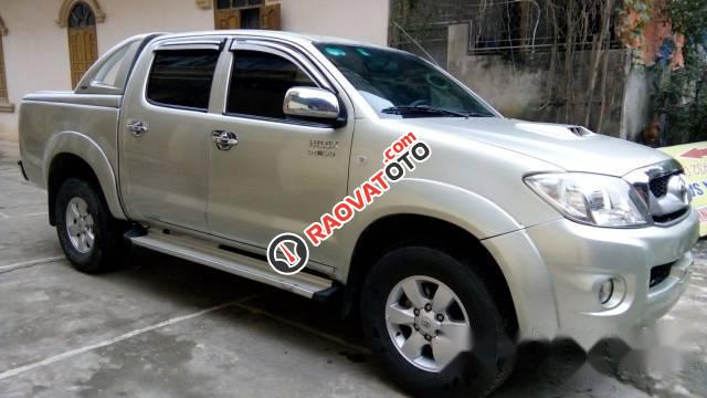 Cần bán xe Toyota Hilux đời 2011, xe nhập, giá 408tr-1