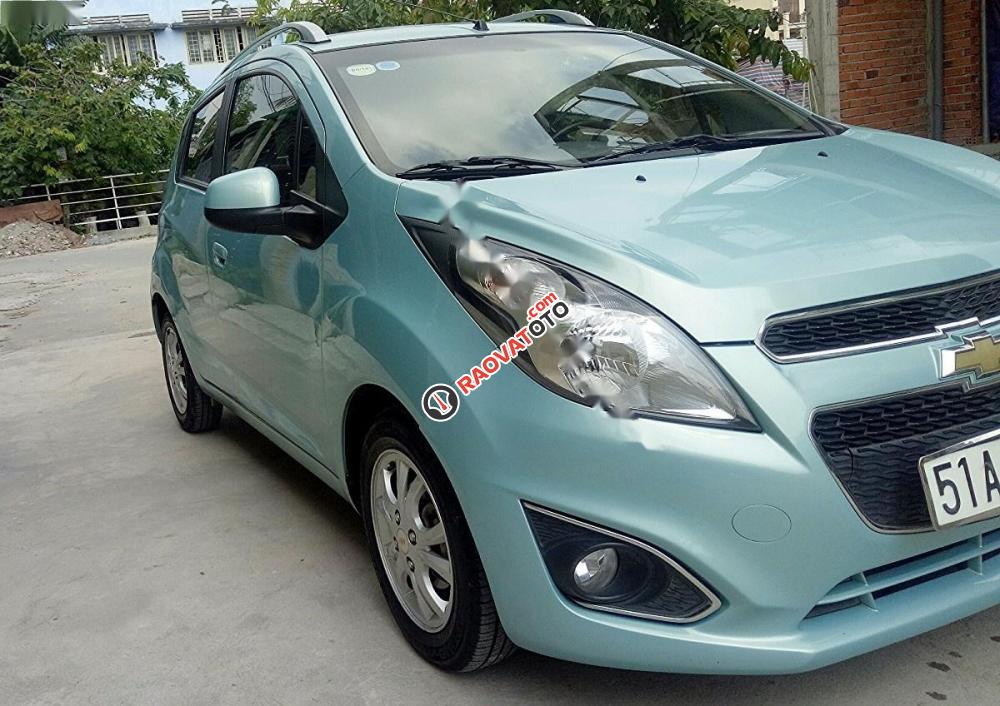 Cần bán gấp Chevrolet Spark LTZ năm 2014, xe nhập số tự động-4