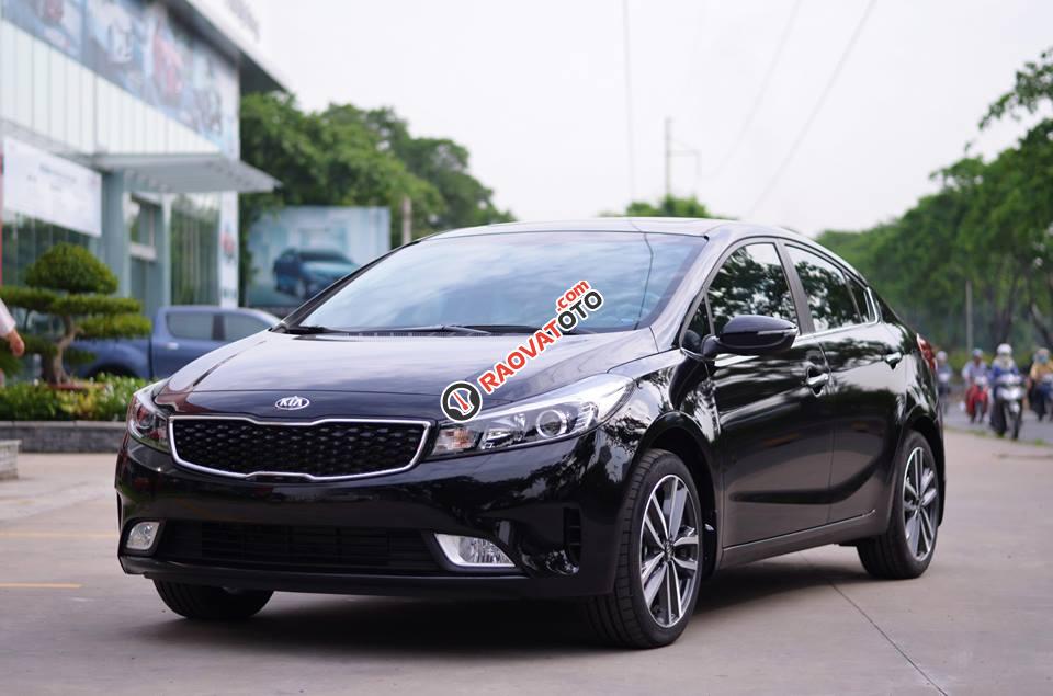 Cần bán Kia Cerato 1.6 AT đời 2018, màu đen, giá chỉ 589 triệu - LH: Trường Quang - 0901.078.222 KIA Gò Vấp-3