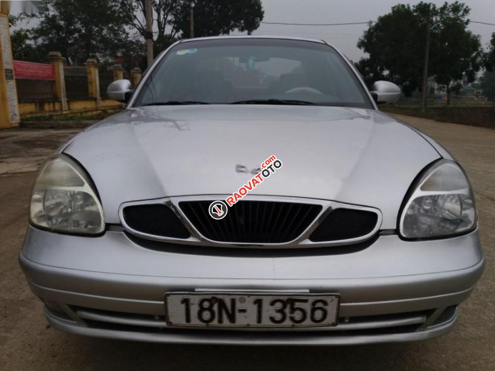 Cần bán gấp Daewoo Nubira IIS 2003, màu bạc chính chủ-0