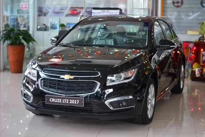 Bán ô tô Chevrolet Cruze đời 2017, màu đen, nhập khẩu  -6