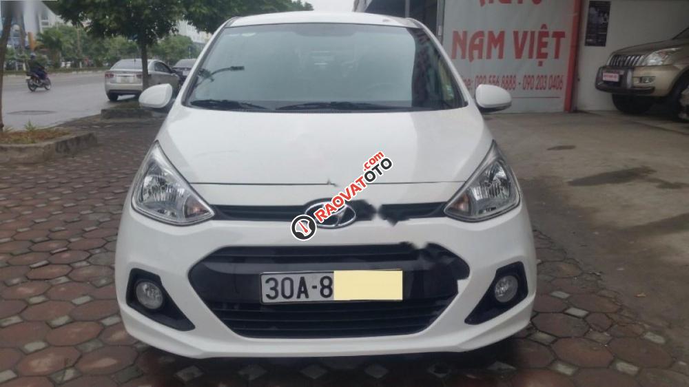 Cần bán gấp Hyundai Grand i10 1.0 MT 2015, màu bạc, nhập khẩu chính chủ-0