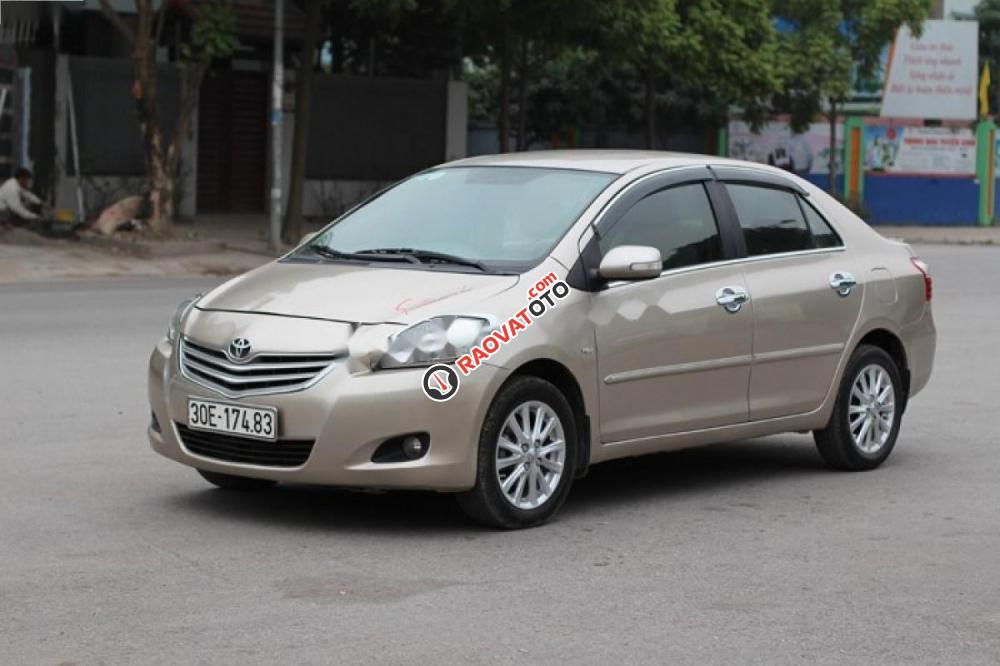 Cần bán Toyota Vios đời 2010, chính chủ-0