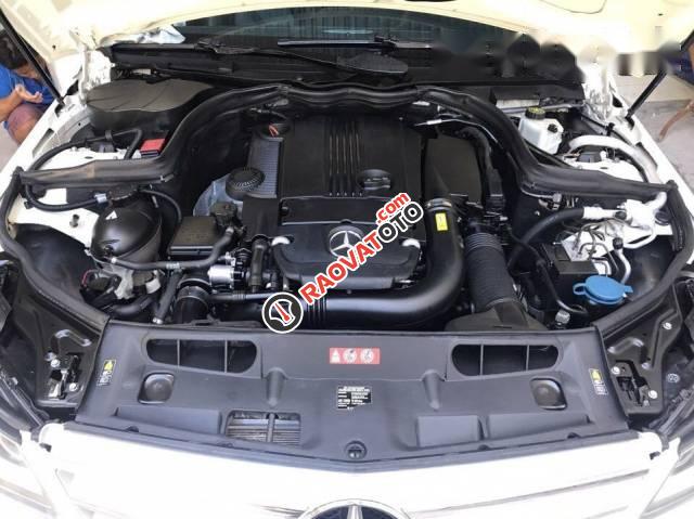 Bán ô tô Mercedes C200 đời 2012, màu trắng, 710 triệu-5