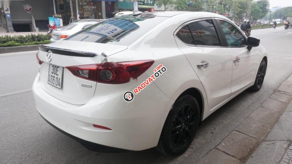 Cần bán gấp Mazda 3 1.5AT đời 2015, màu trắng như mới-2