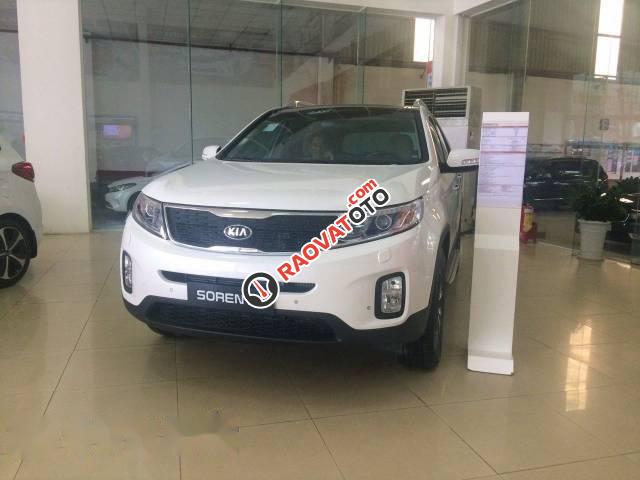 Bán Kia Sorento đời 2017, màu trắng -0