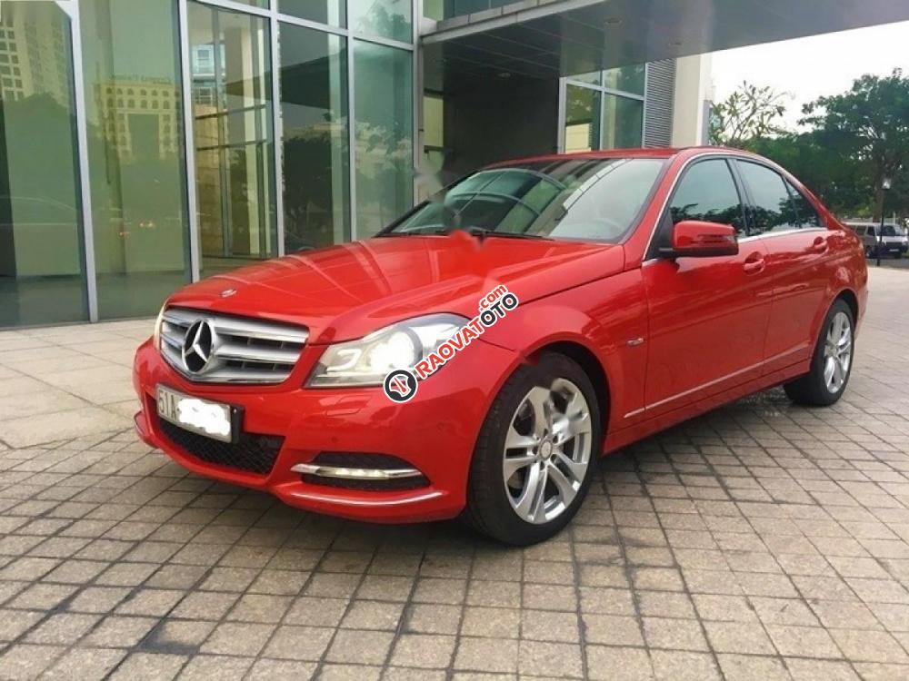 Bán ô tô Mercedes C200 đời 2012, màu đỏ ít sử dụng, giá 780tr-0