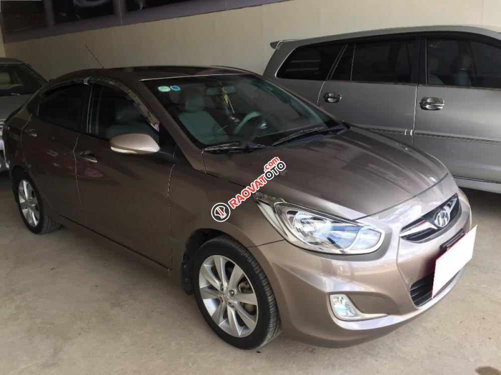 Bán xe Hyundai Accent 1.4 AT năm 2012, màu nâu, nhập khẩu Hàn Quốc chính chủ, giá chỉ 425 triệu-3