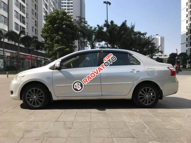 Chính chủ bán Toyota Vios 1.5E đời 2012, màu bạc-0