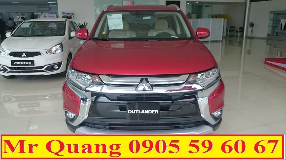 Cần bán Mitsubishi Outlander năm 2017, màu đỏ, nhập khẩu Nhật Bản-1