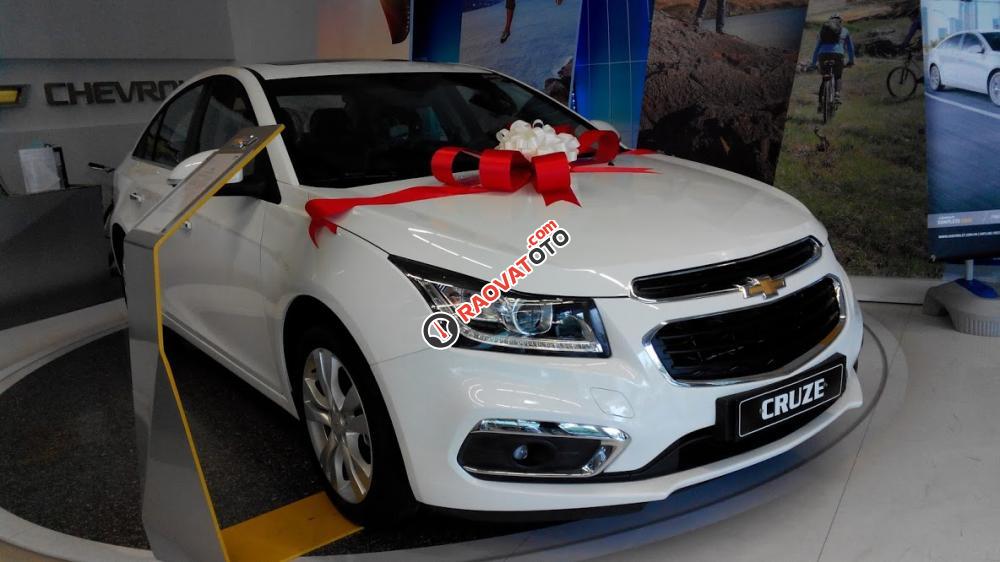 Bán Chevrolet Cruze 1.8LTZ AT 2017, nhiều màu, vay 90%, giao xe liền-3