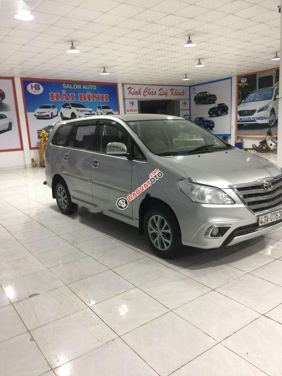 Cần bán Toyota Innova đời 2008, màu bạc, 370tr-1