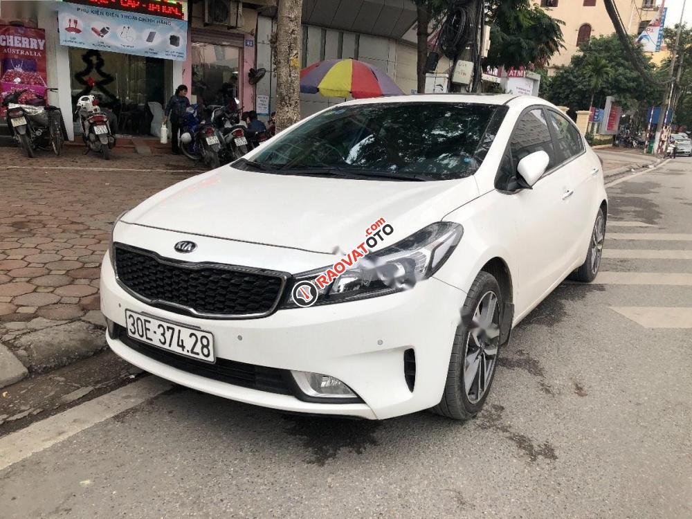 Cần bán xe Kia Cerato 2.0 AT 2016, màu trắng số tự động-6