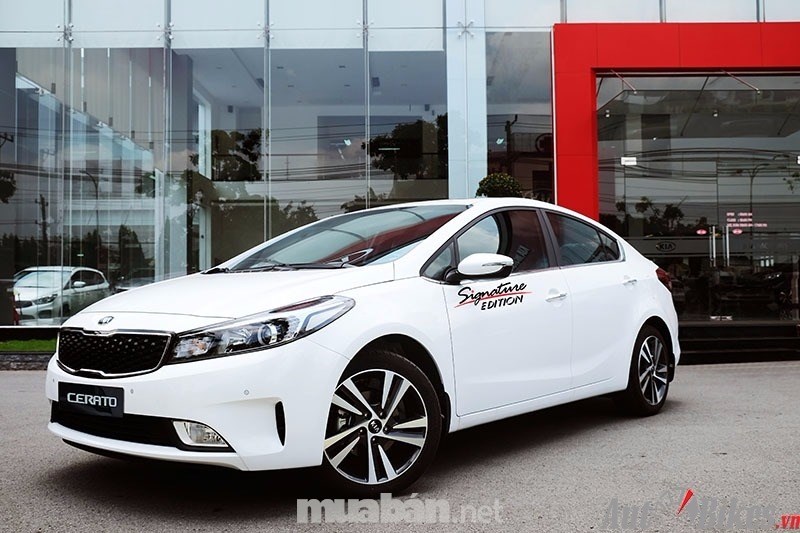 Bán xe Kia Cerato đời 2017, màu trắng, nhập khẩu  -0