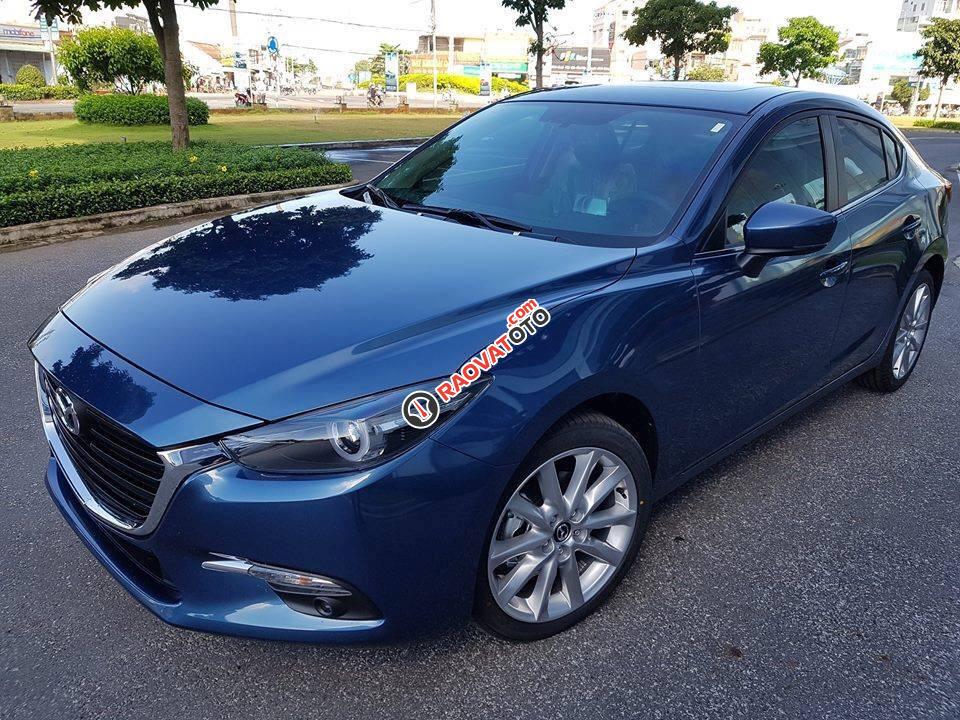 Bán gấp Mazda 3 SD Facelift - liên hệ: Mr Toàn: 0936.499.938-2