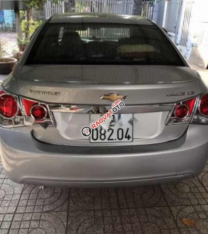 Bán xe Chevrolet Cruze LS 1.6 MT đời 2010, màu bạc-3