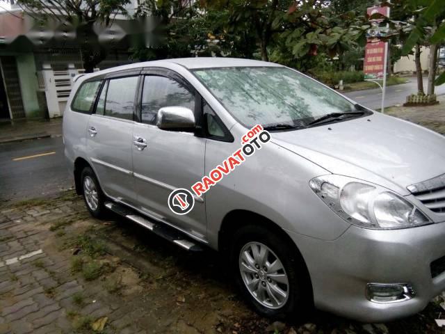 Bán ô tô Toyota Innova G 2010, màu bạc-4