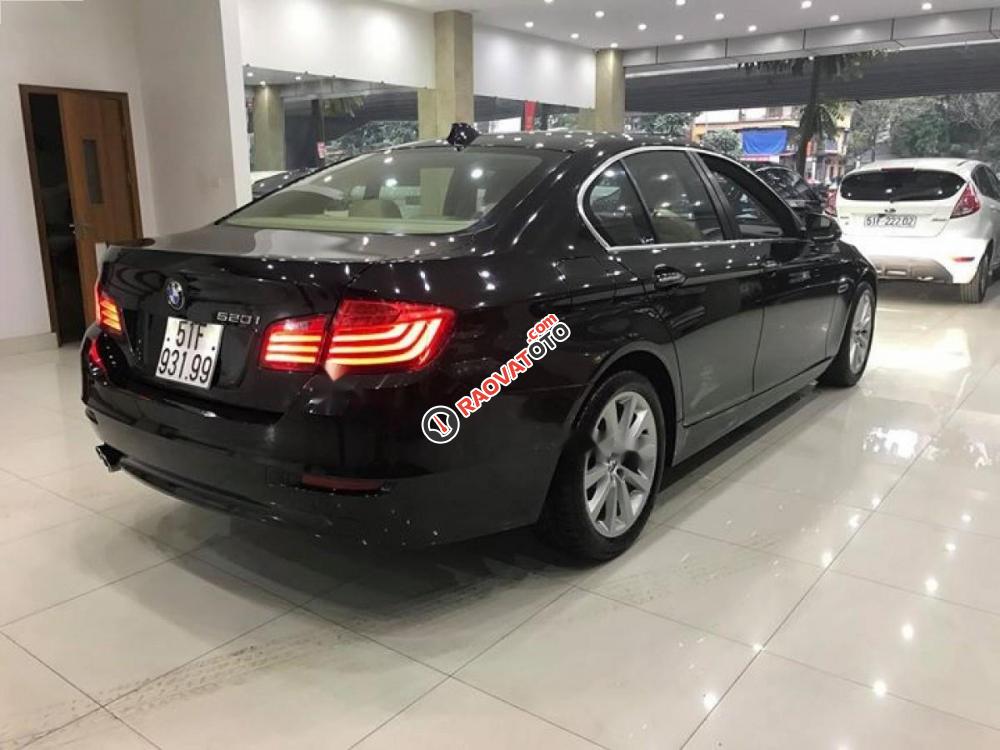 Cần bán gấp BMW 5 Series 520i đời 2016, màu đen, nhập khẩu-3