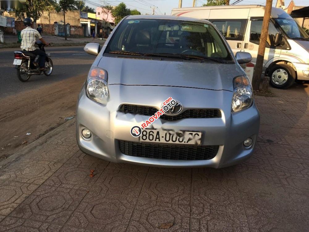 Cần bán lại xe Toyota Yaris RS 1.5 AT đời 2012, màu bạc, nhập khẩu thái số tự động, giá chỉ 465 triệu-0